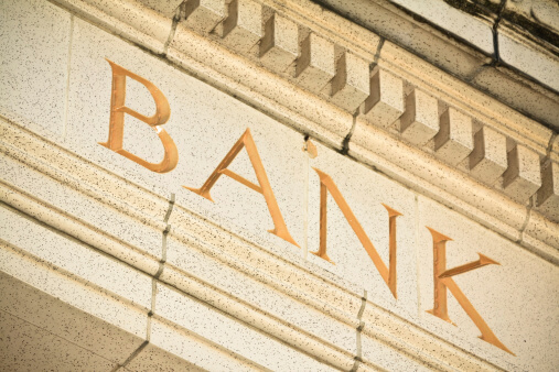 ThinkstockPhotos-156206355 (1) banking