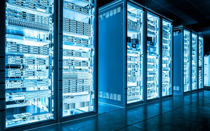 shutterstock_571378933-min big data