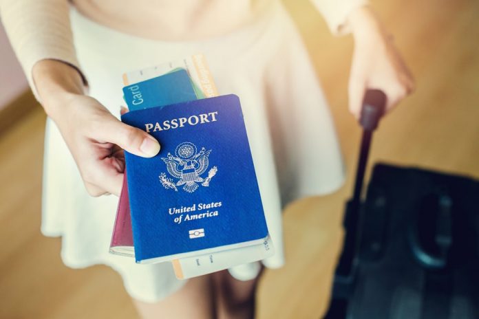 shutterstock_675951556-min travel