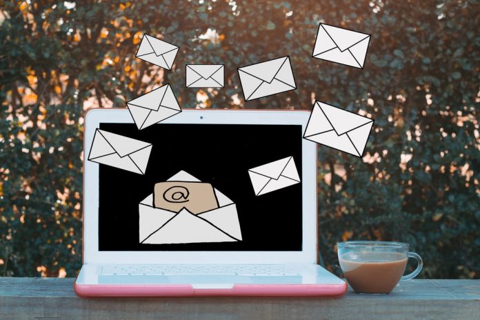 shutterstock_760289749-min business