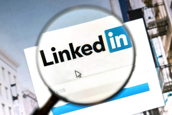 shutterstock_301955957-min LinkedIn