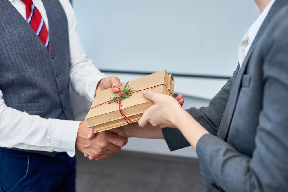 Business Gift Giving: What Types of Corporate Gifts to Avoid - SmallBizDaily