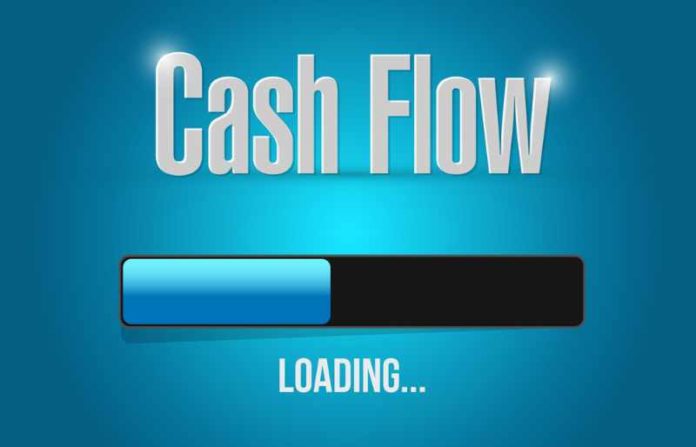 shutterstock_320089040 (1) cash flow