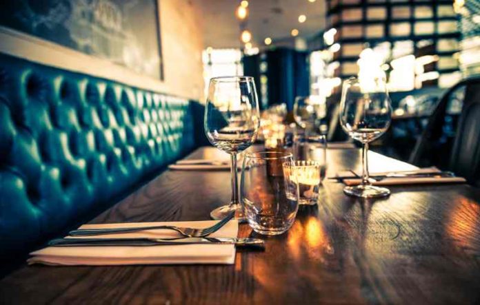 shutterstock_282446912 (1) restaurants