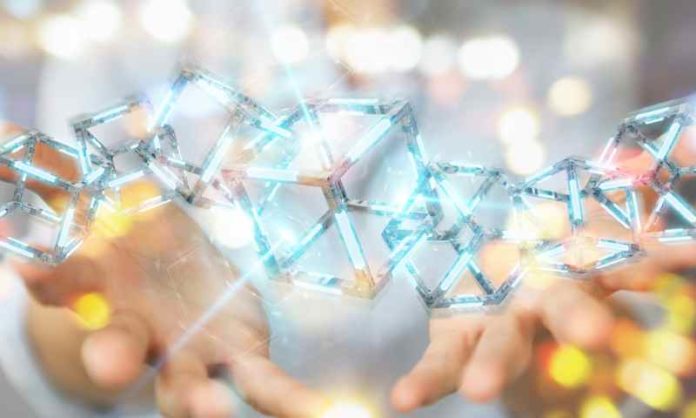shutterstock_1095990008 (1) blockchain