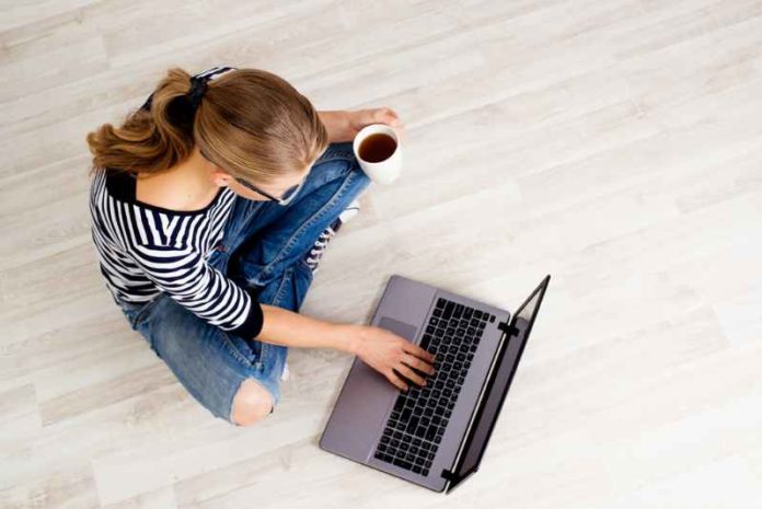 shutterstock_235286992 (1) e-commerce
