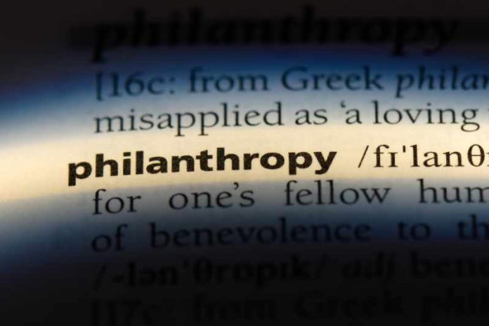 shutterstock_1155433084 (1) philanthropy