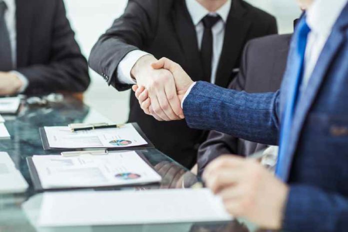 shutterstock_1046501464 (1) business