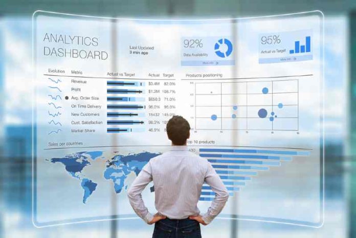 shutterstock_758444896 (1) analytics