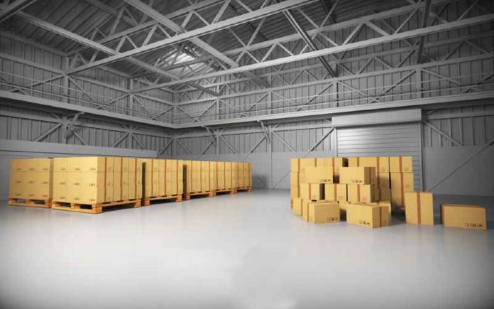 shutterstock_682423744 (1) warehouse