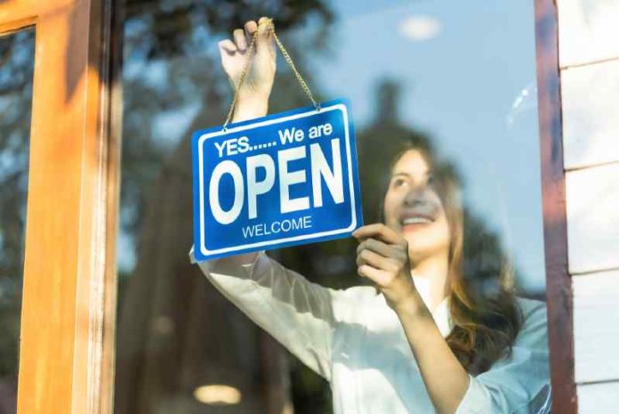 shutterstock_1585110922 (1) business