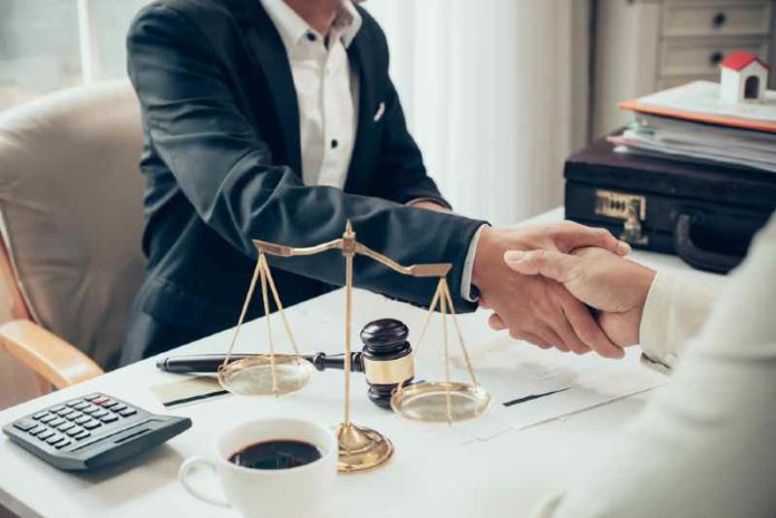 shutterstock_726506524 (1) law
