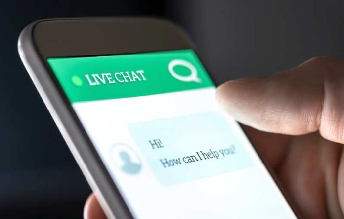 shutterstock_1399145948 (1) live chat