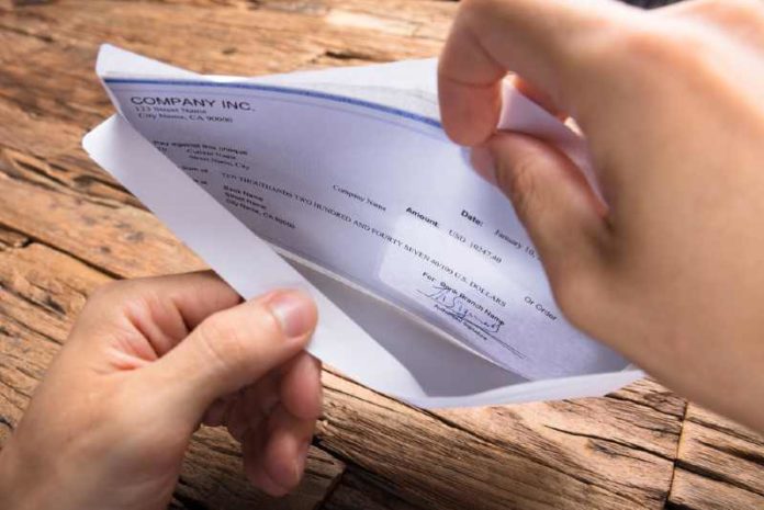 shutterstock_699104611 (1) business