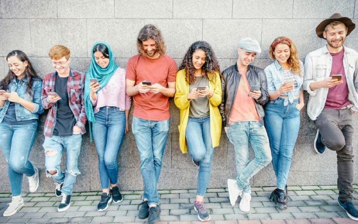 shutterstock_1254124996 (1) millennials