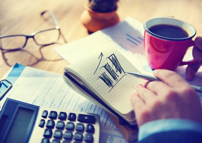 shutterstock_220240309 (1) business