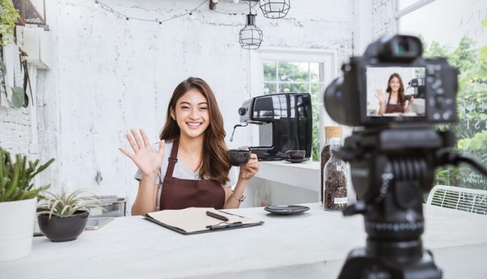 shutterstock_1170107968 (1) influencer