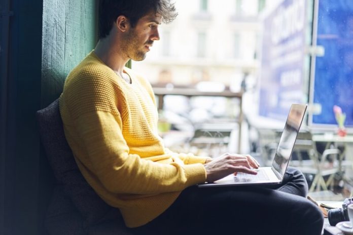 shutterstock_571885492 (1) freelance